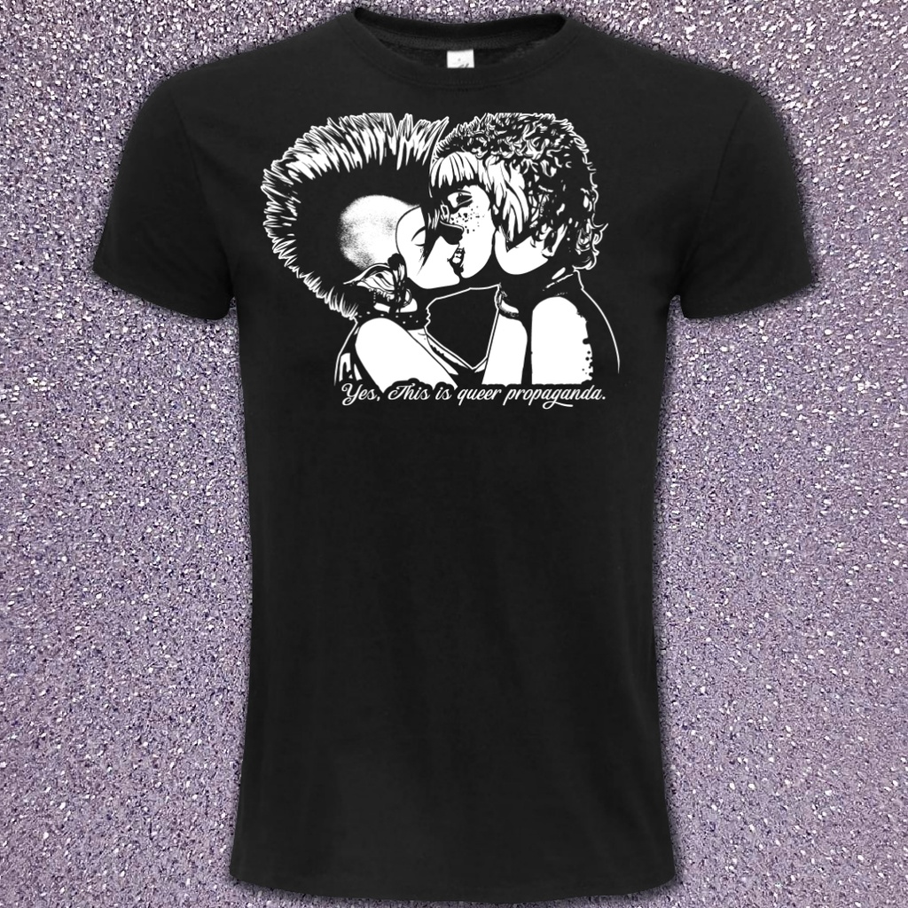 Pochoir Yes, this is queer propaganda (T-Shirt XS Noir)